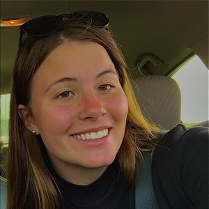 Meet your Posher, Sasha